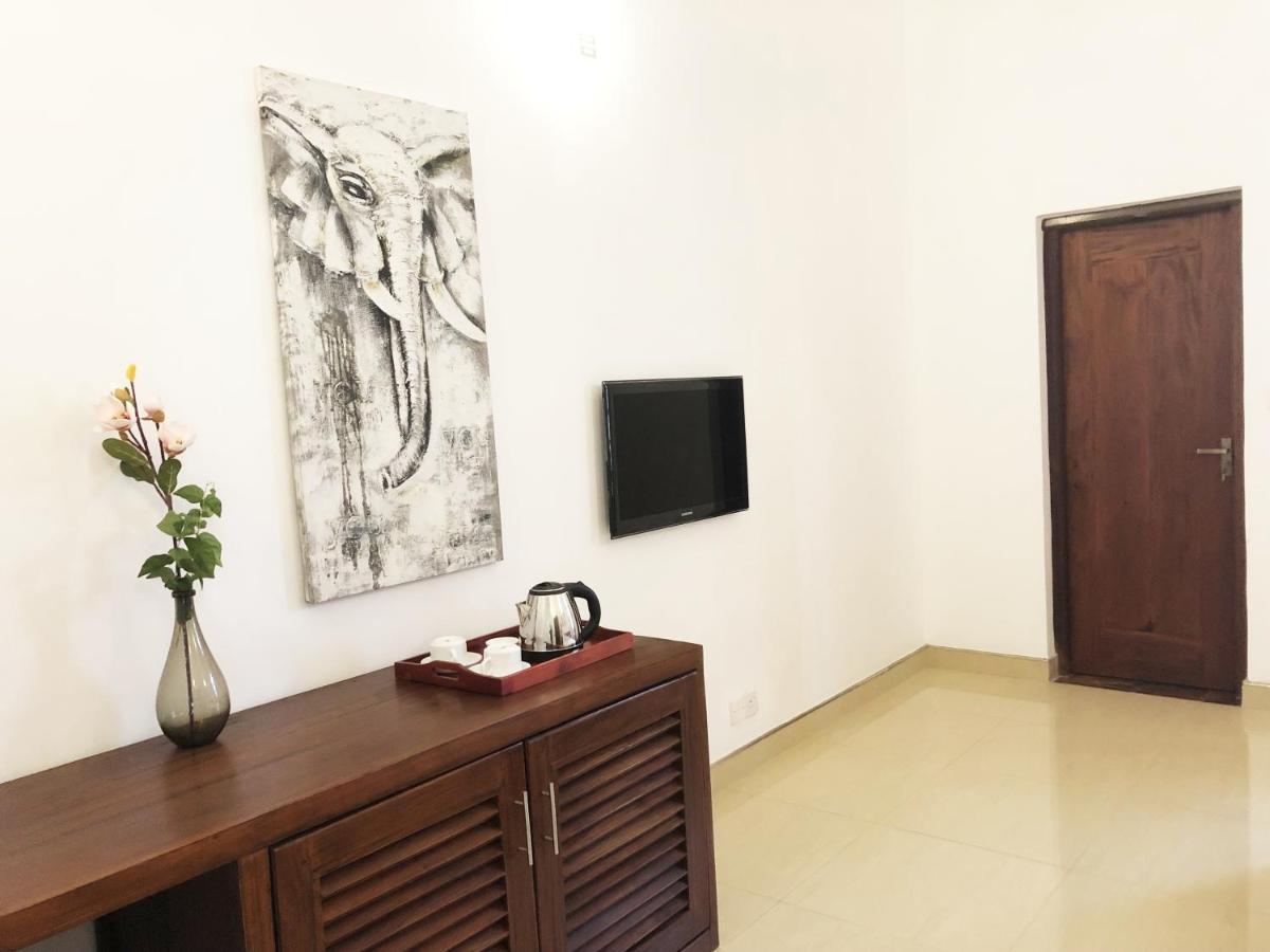 Grand Villa Νεγκόμπο Εξωτερικό φωτογραφία